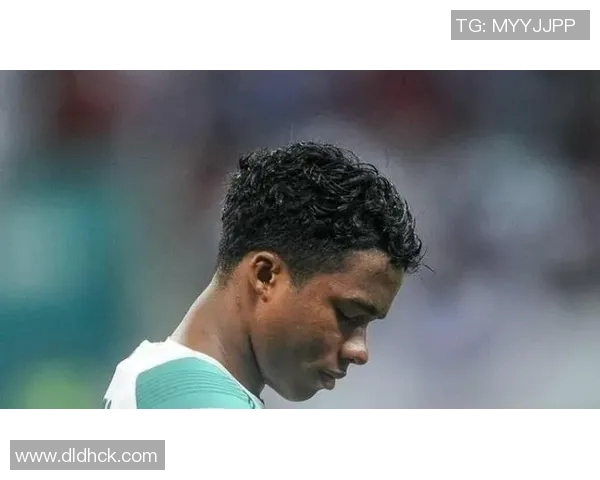 恩德里克的崛起之路：从青训小将到足球新星的传奇旅程